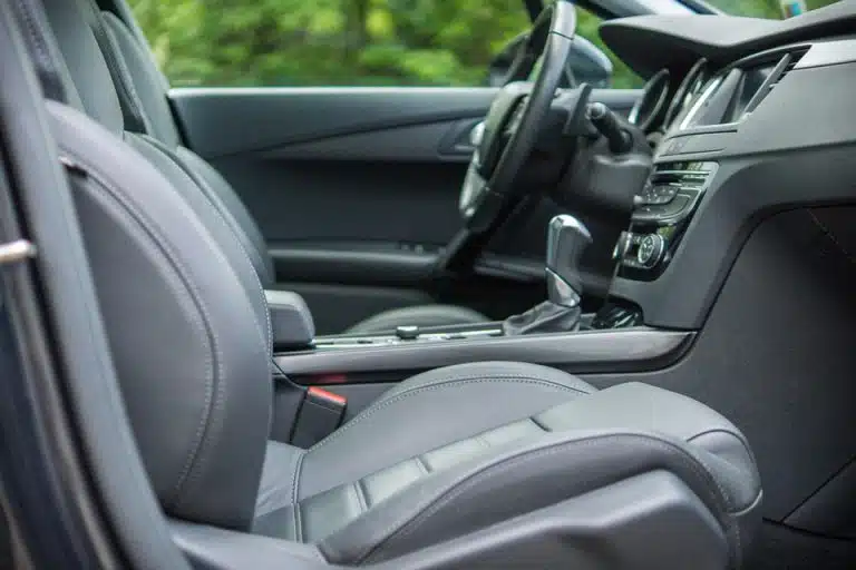 int&eacute;rieur voiture