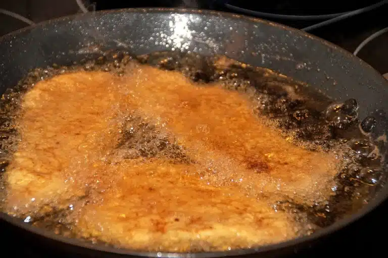 friture poele &eacute;claboussures