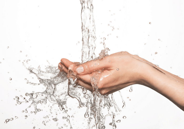 eau rin&ccedil;age lavage contre piqure ortie