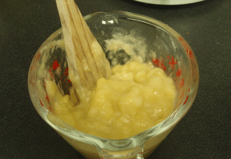 banane &eacute;cras&eacute;e pour remplacer le beurre et pour une utilisation en cuisine ou en masque de beaut&eacute;