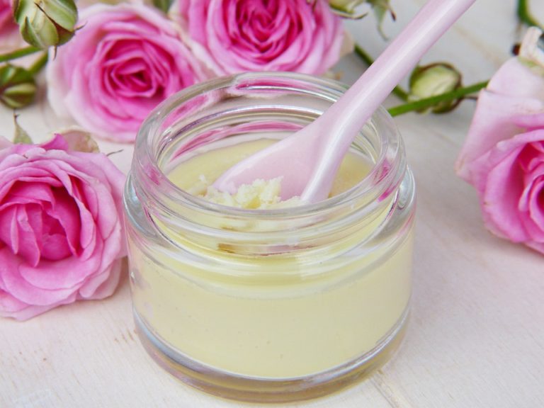 baume cosm&eacute;tique