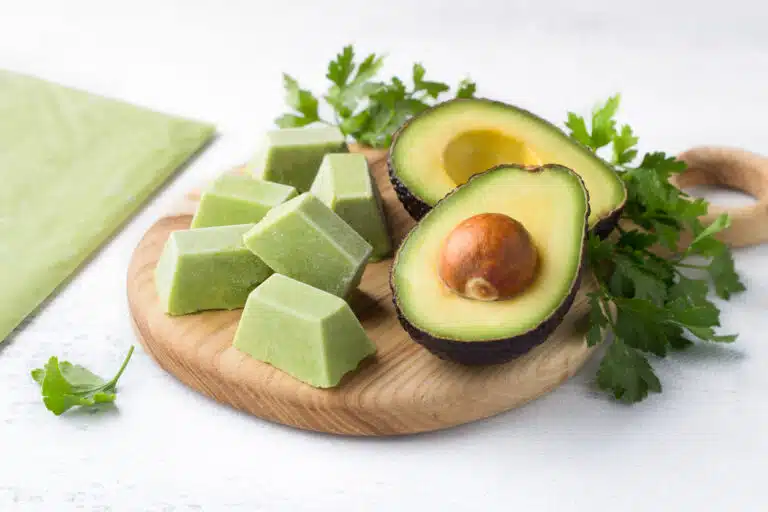 pur&eacute;e d'avocat pour le conserver plus longtemps et limiter le gaspillage alimentaire