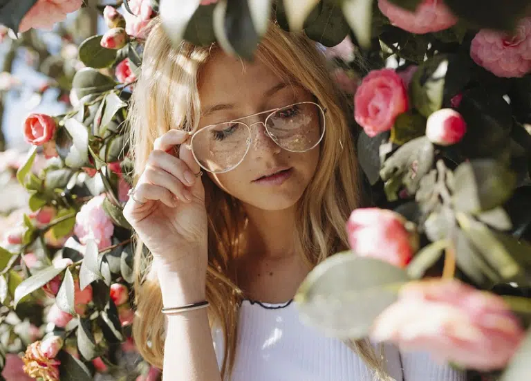 femme lunettes de vue verres