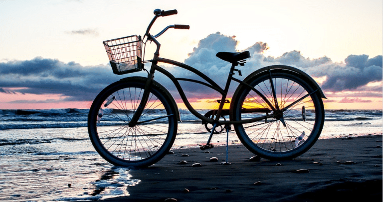 v&eacute;lo plage voyage