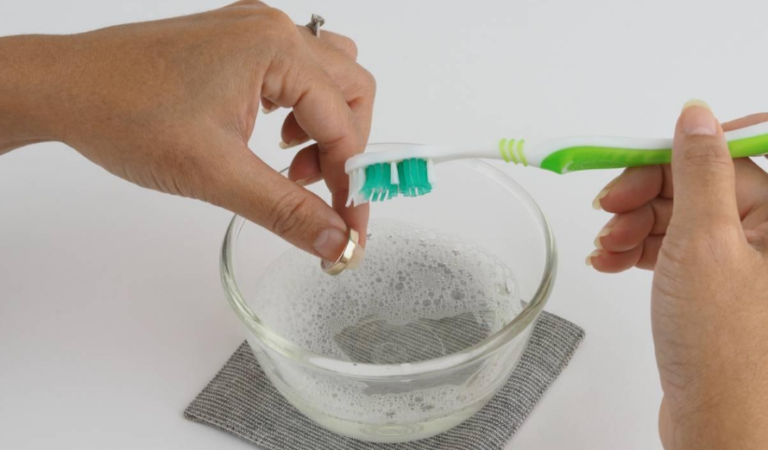 Et que ça brille ! Voici 15 astuces pour tout faire briller à la maison