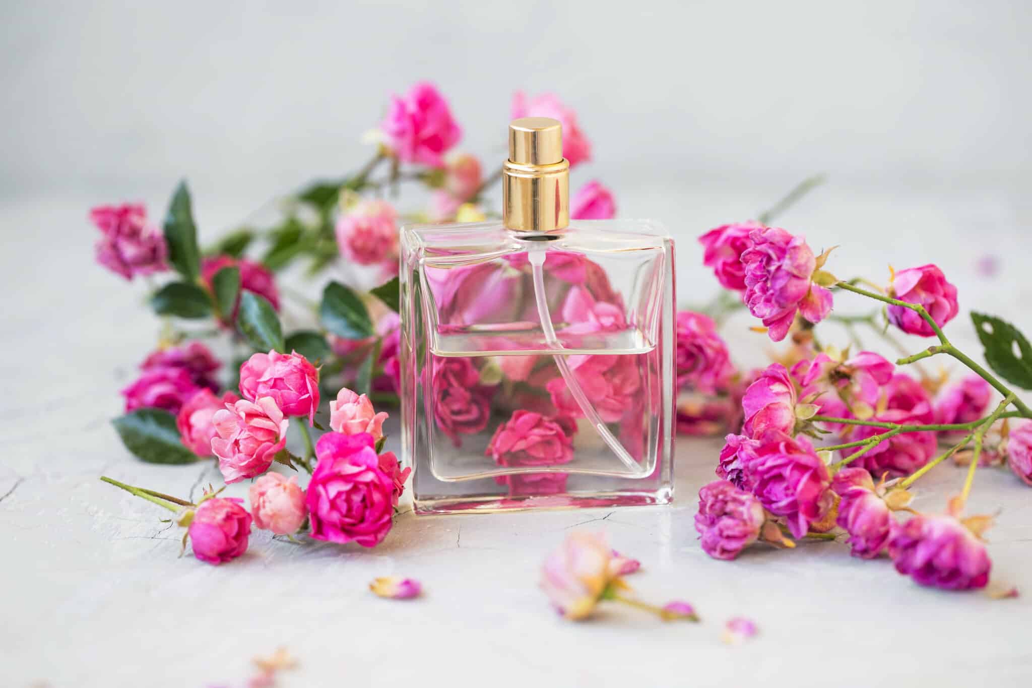 parfum eau de cologne aux fleurs de rose maison