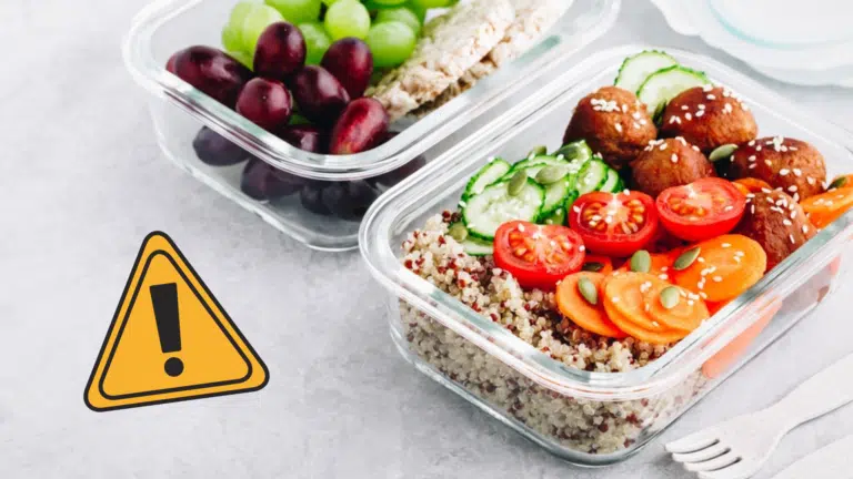une nourriture tupperware