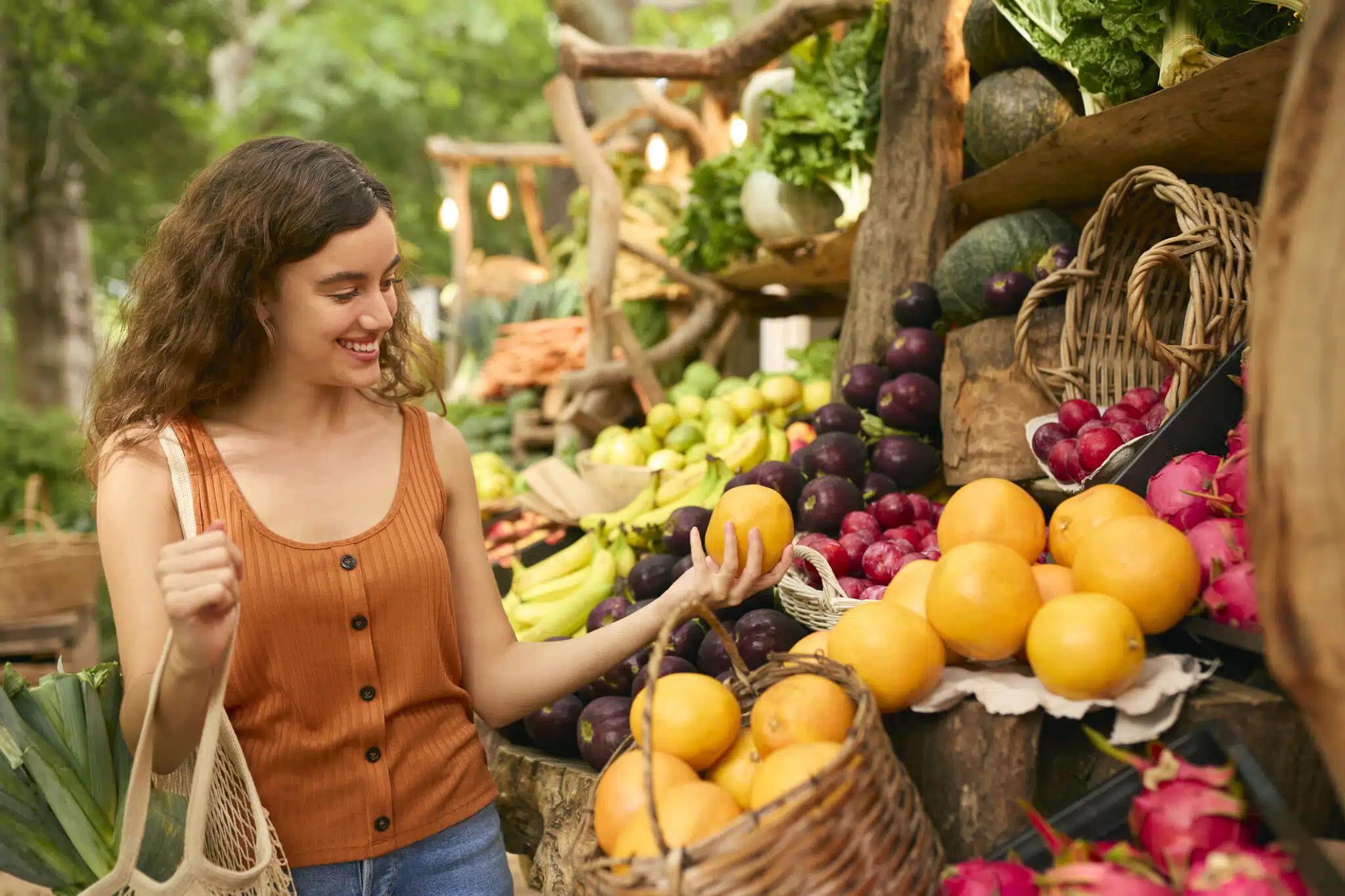 march&eacute; fruits et l&eacute;gumes frais