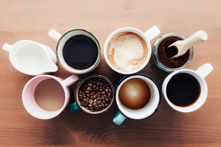 caf&eacute;