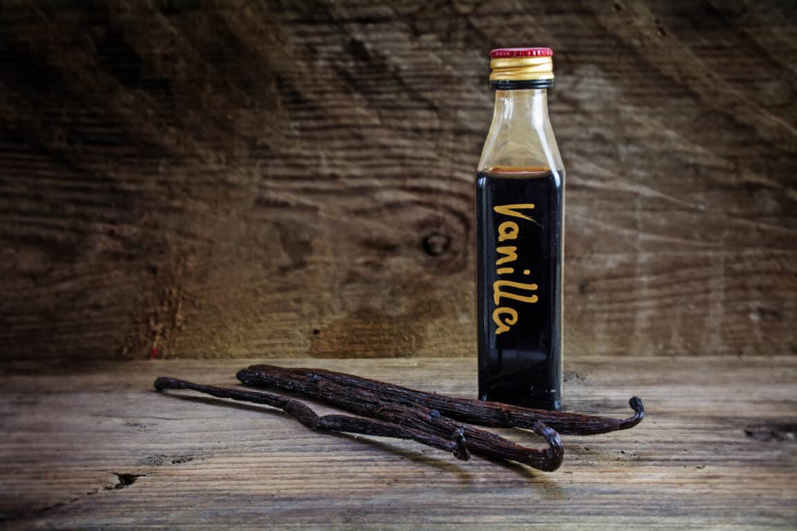 Extrait de vanille maison : la recette pas chère avec ou sans alcool