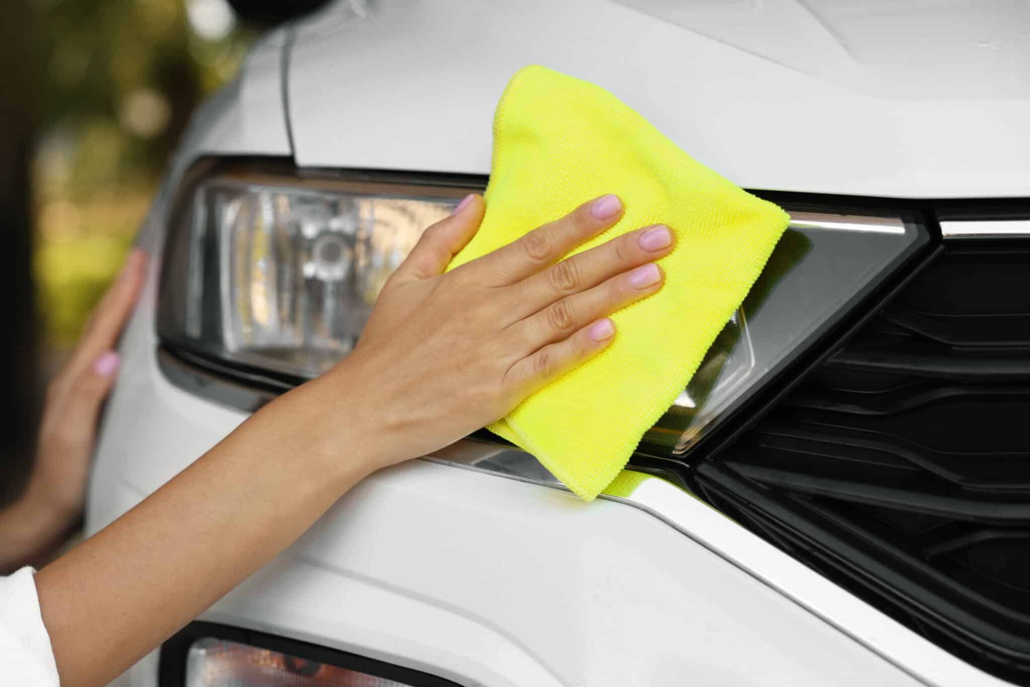 nettoyer phares voiture optiques nettoyage
