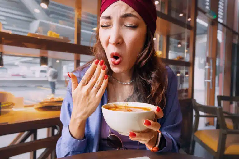 plat trop &eacute;pic&eacute; piment&eacute; piquant &eacute;pices
