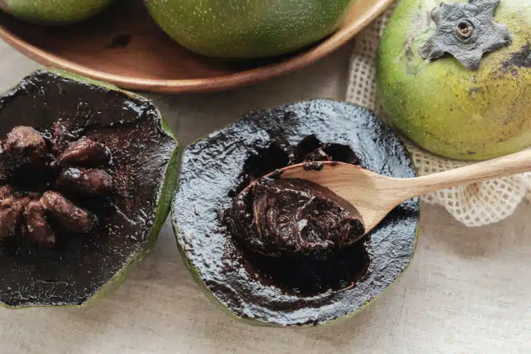 sapote noire le fruit au go&ucirc;t de chocolat