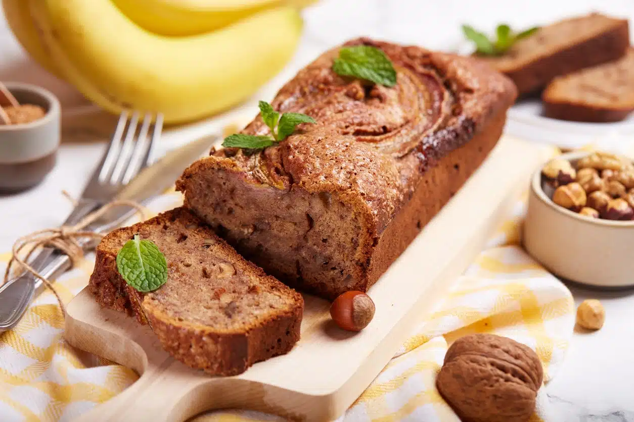 banana bread cake &agrave; la banane et aux noisettes