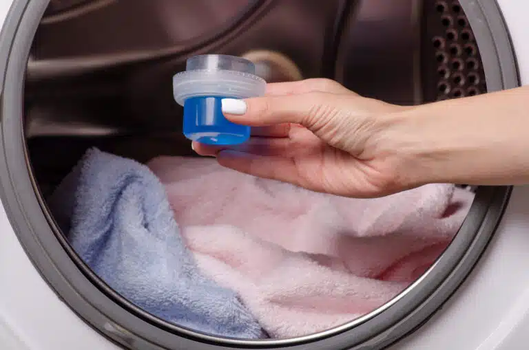 d&eacute;tergent lessive lavage du linge machine &agrave; laver