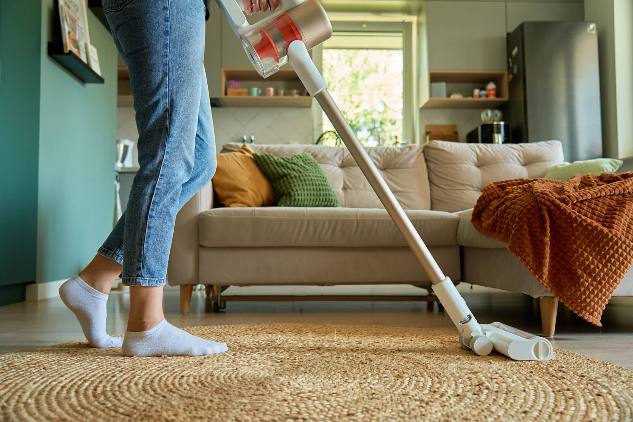 passer l'aspirateur m&eacute;nage aspirer sol tapis