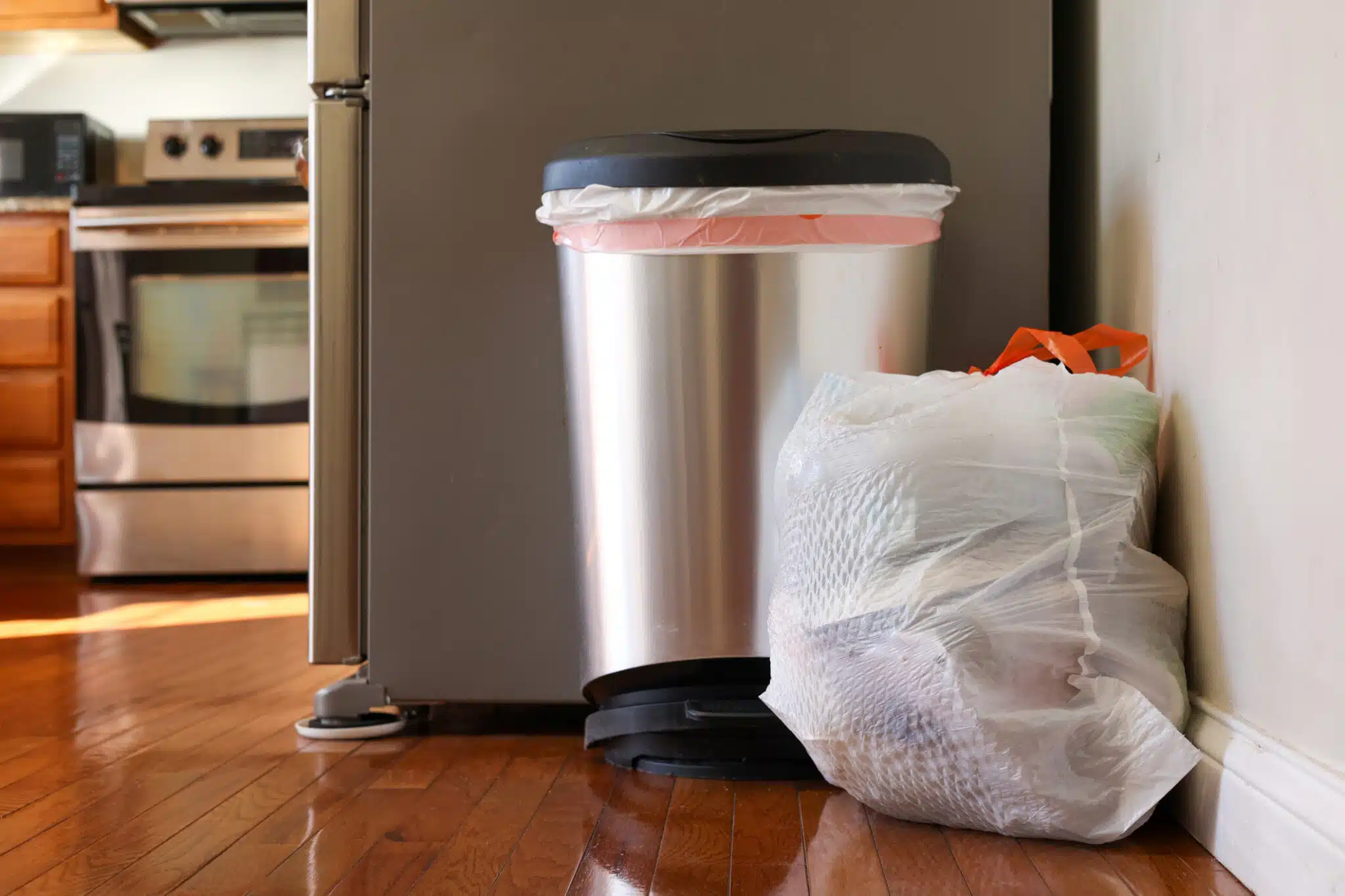 Pourquoi la poubelle de cuisine sent-elle si mauvais ?