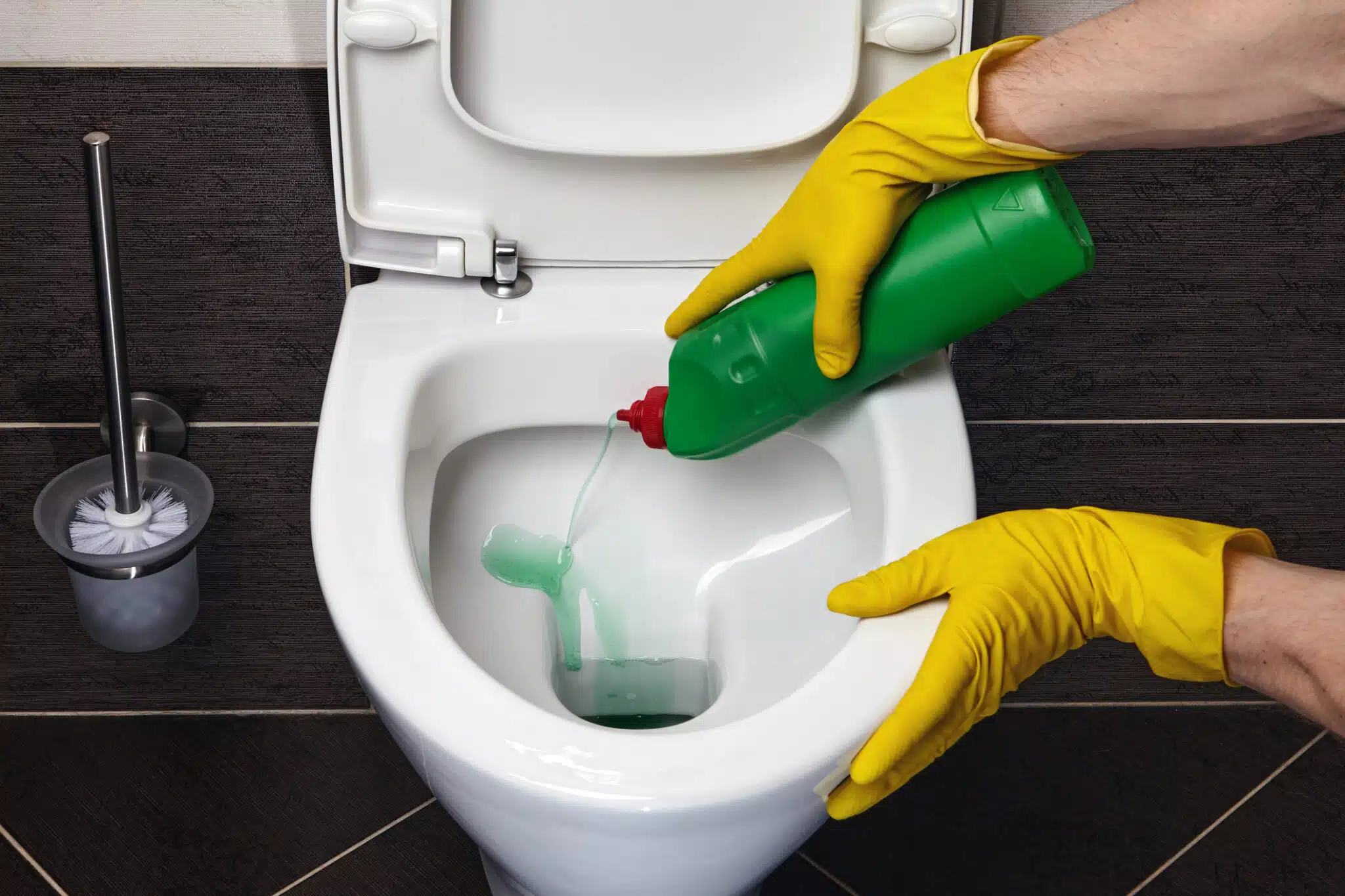 Ce produit WC quotidien que tout le monde utilise&hellip; et qui ruine ta fosse septique sans pr&eacute;venir