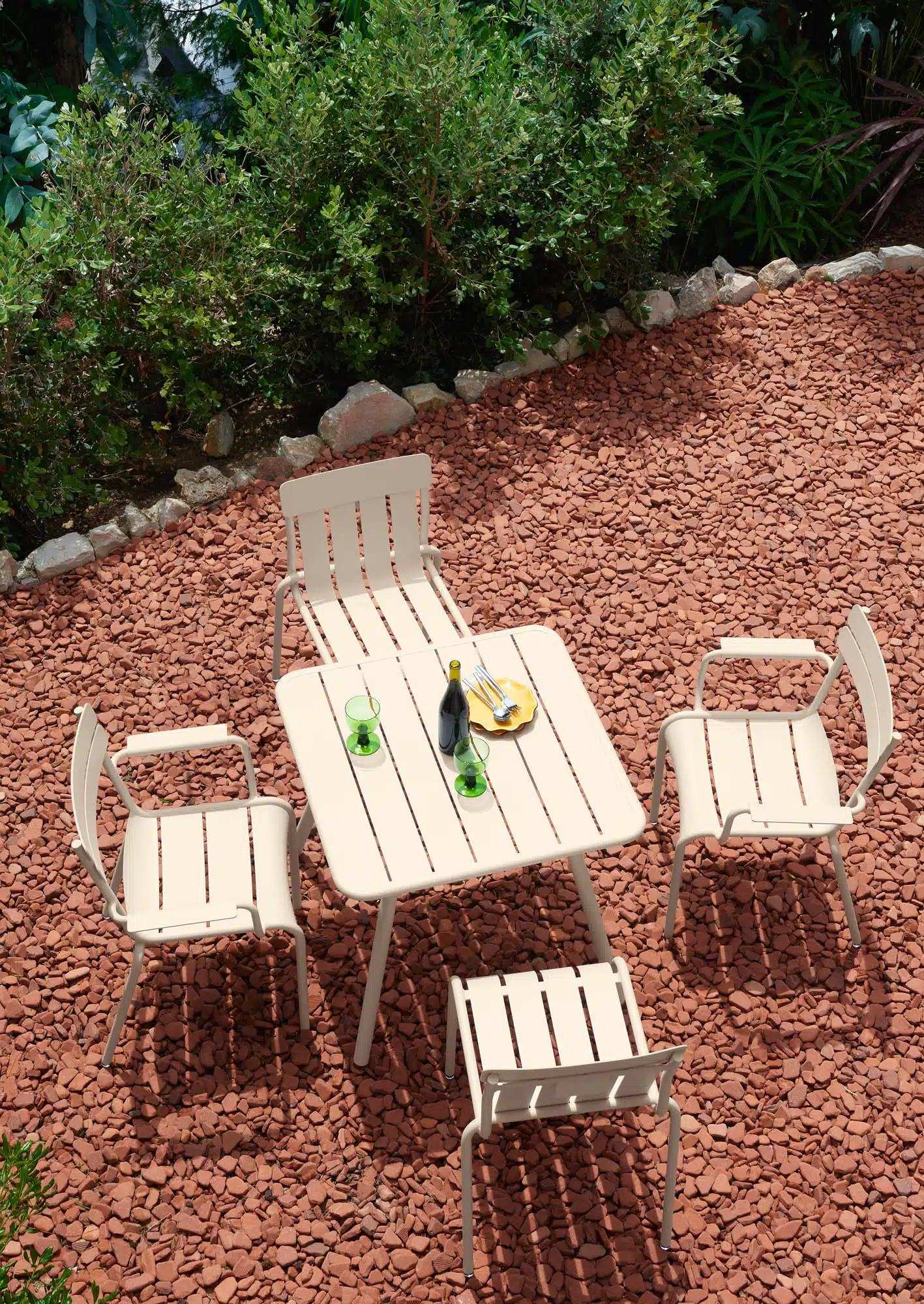 Quand la couleur rencontre la lumi&egrave;re : Beige Latte dans tous ses &eacute;clats