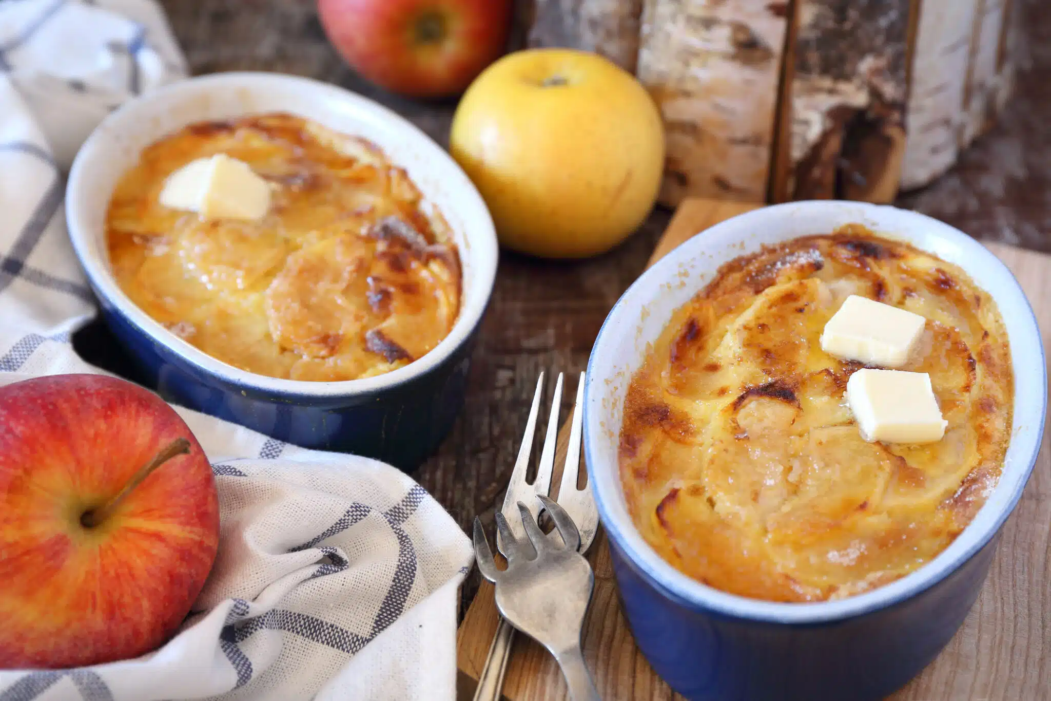 Pain rassis ou restes vari&eacute;s, la base moelleuse insoup&ccedil;onn&eacute;e