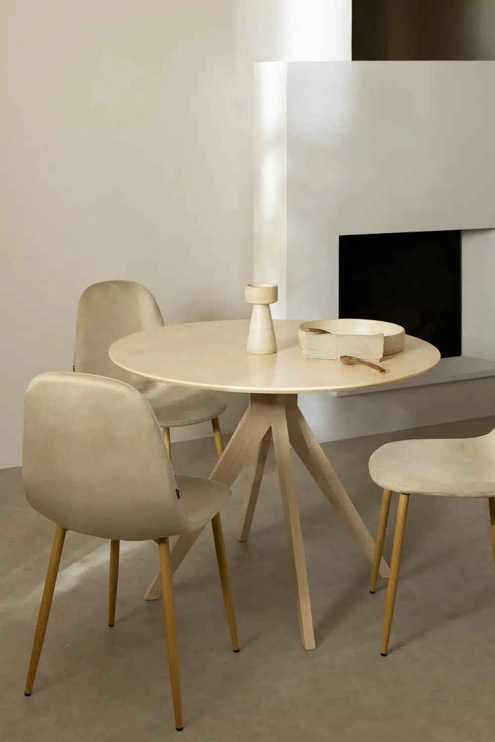 La table qui suit tous vos coups de c&oelig;ur d&eacute;co (et s'adapte &agrave; votre quotidien)