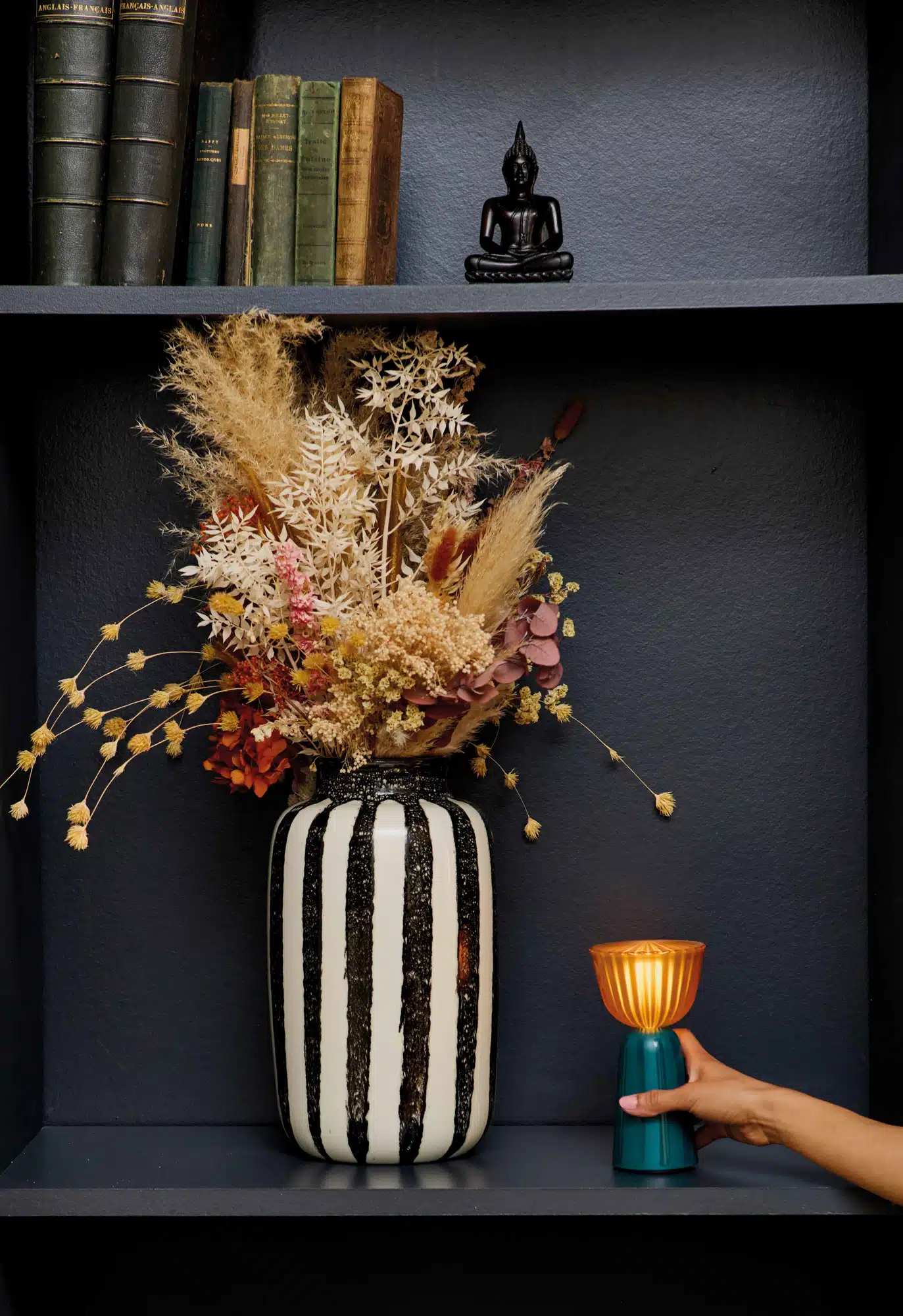 D&eacute;cryptage d'un mythe : quand la lumi&egrave;re sublime le style &agrave; la fran&ccedil;aise