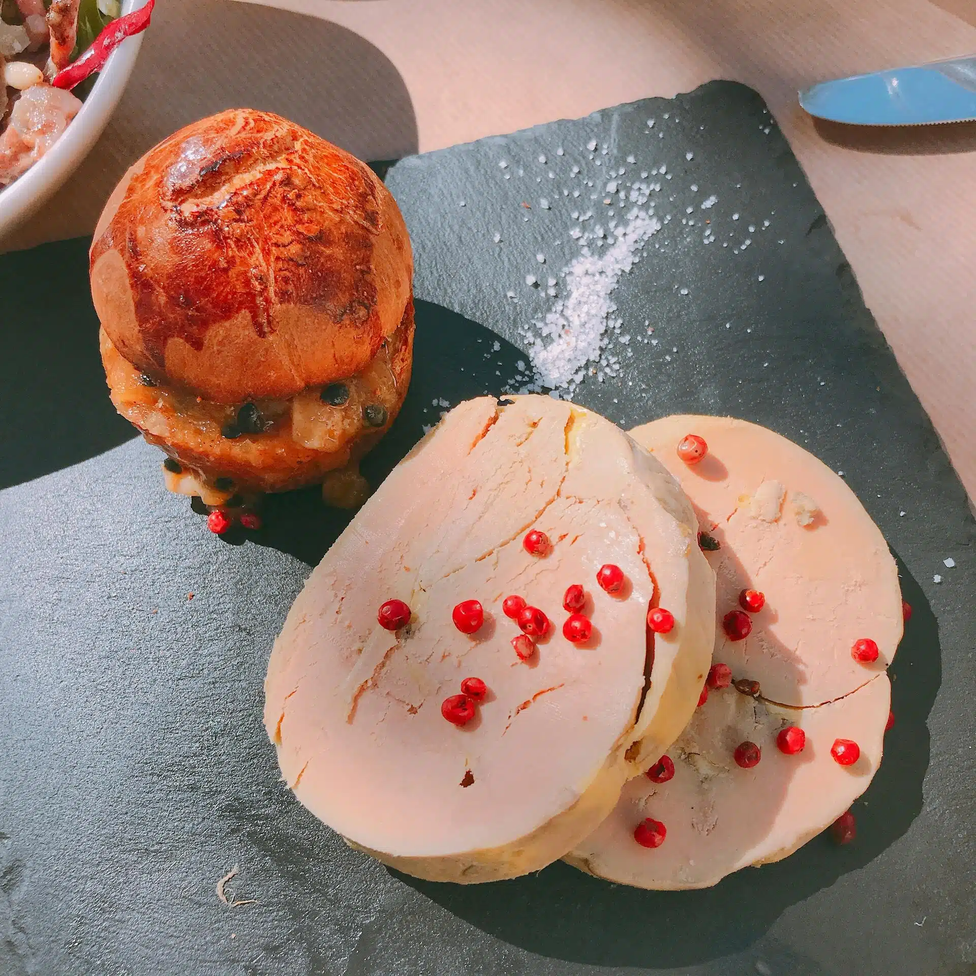 Le temps, meilleur alli&eacute; du go&ucirc;t : repos au frais et astuces pour une texture fondante