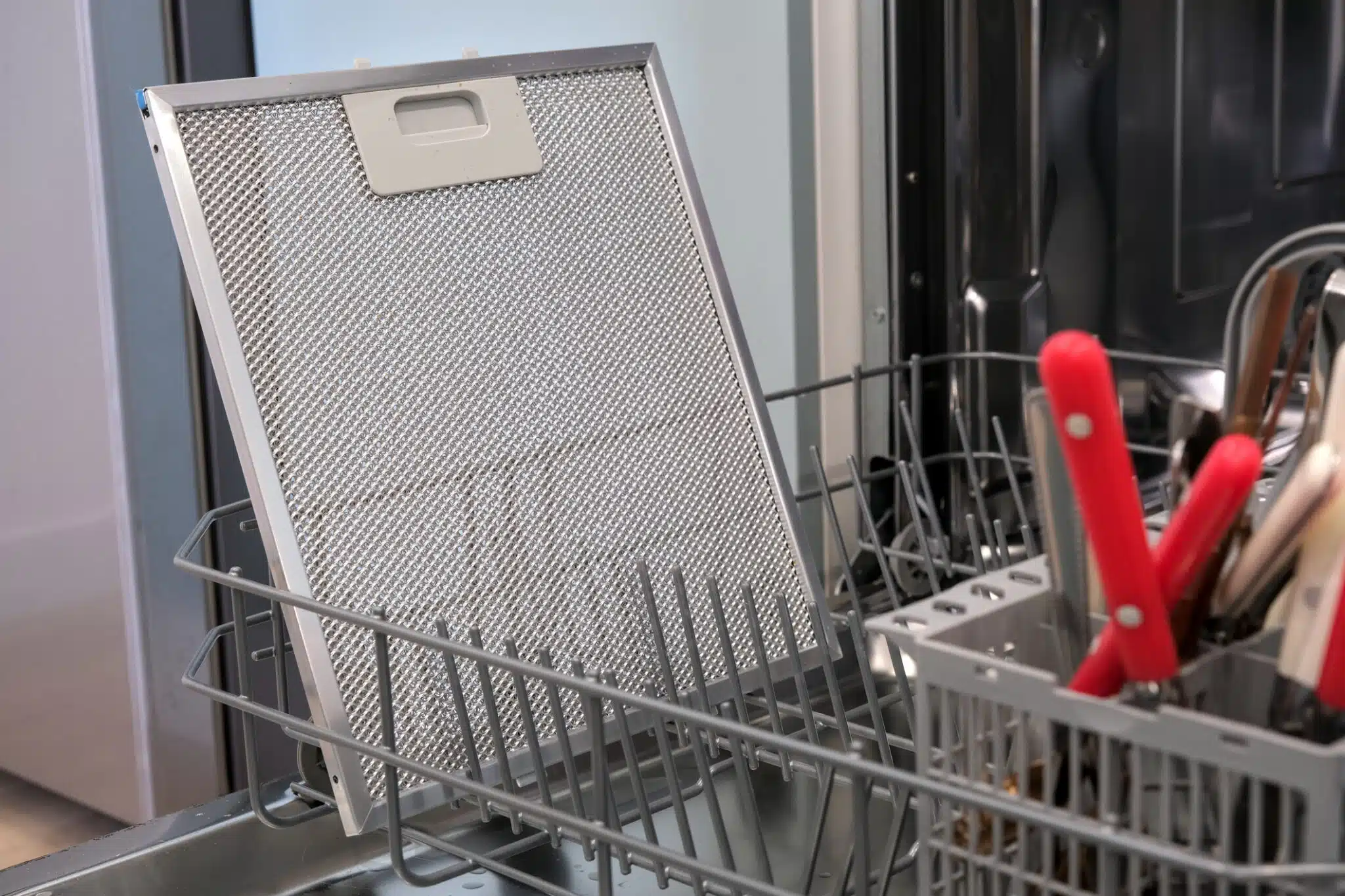 La recette magique du bain d&eacute;graissant : l'alliance de l'eau bouillante, du bicarbonate et du liquide vaisselle