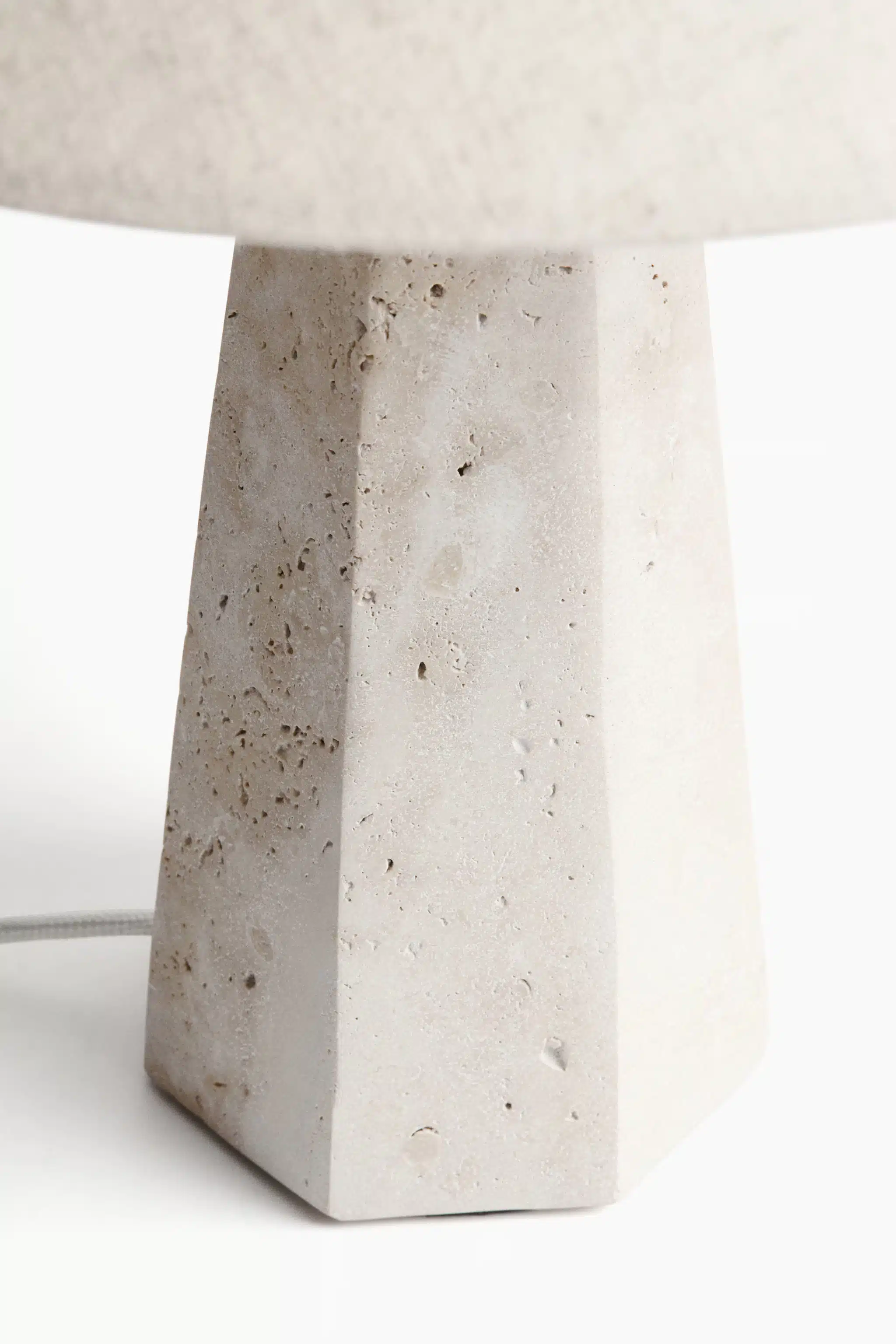 L'&eacute;l&eacute;gance brute du gr&egrave;s c&eacute;rame : le secret pour r&eacute;chauffer l'atmosph&egrave;re