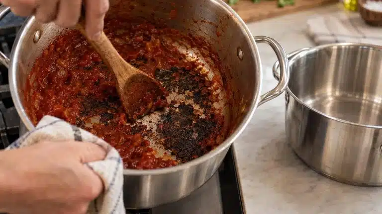 Go&ucirc;t de br&ucirc;l&eacute; dans sauce tomate et sauce &agrave; spaghetti : ce qui marche vraiment